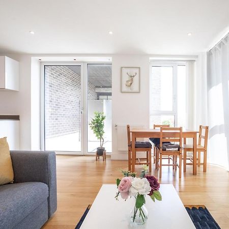 La Creme 1 Bed Apartment - Canning Town Londra Dış mekan fotoğraf