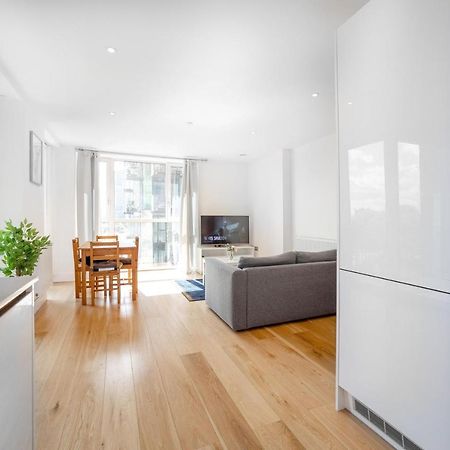 La Creme 1 Bed Apartment - Canning Town Londra Dış mekan fotoğraf