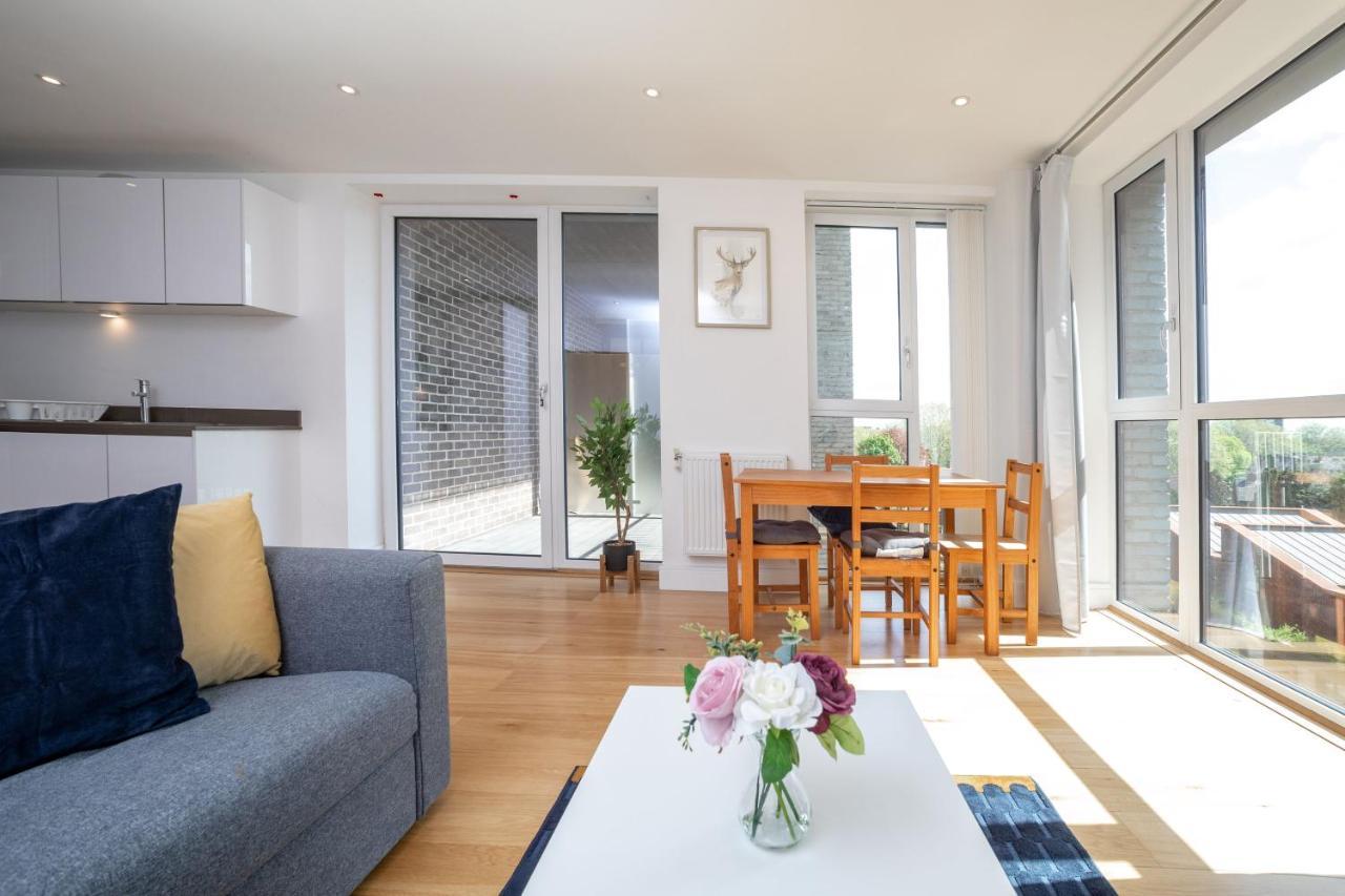 La Creme 1 Bed Apartment - Canning Town Londra Dış mekan fotoğraf